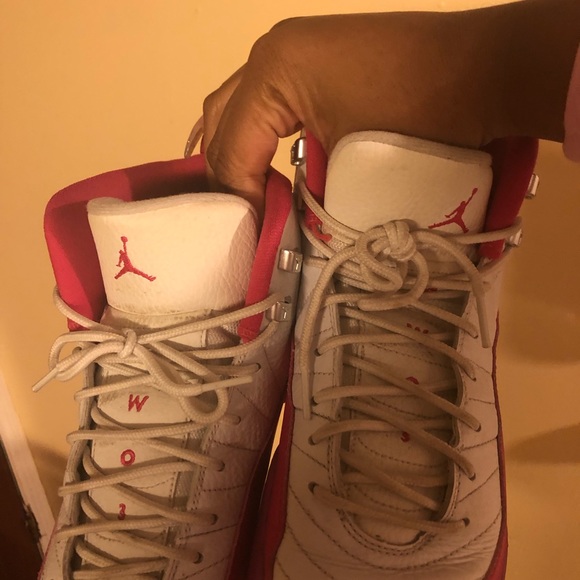 Jordan 12 valentine - Picture 6 of 6